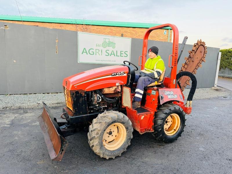 DITCH WITCH RT45 4WD TRENCHER*C/W BLADE*YEAR 2013*VIDEO*