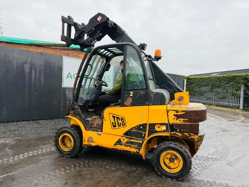 JCB TLT 35E 4X4 TELETRUK*C/W PALLET TINES*VIDEO*