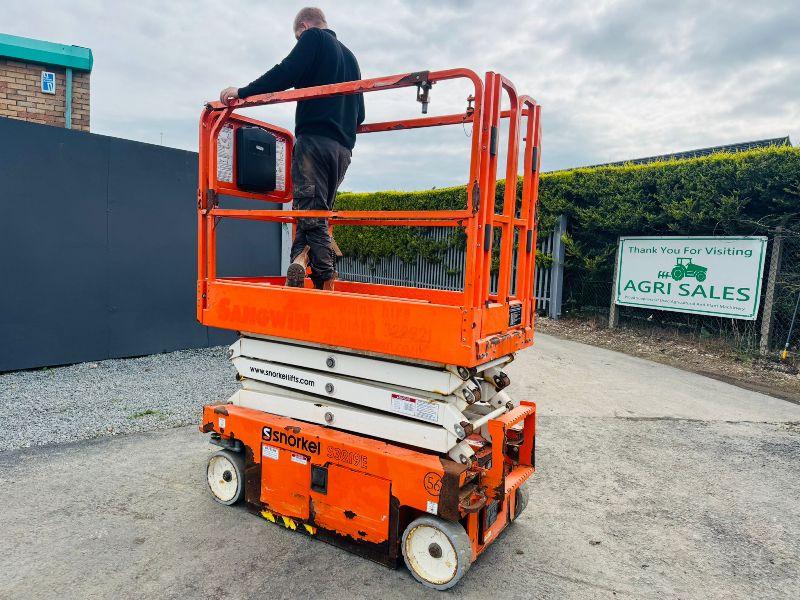 SNORKEL S3219E SCISSOR LIFT*YEAR 2017*READING 70 HOURS*VIDEO*