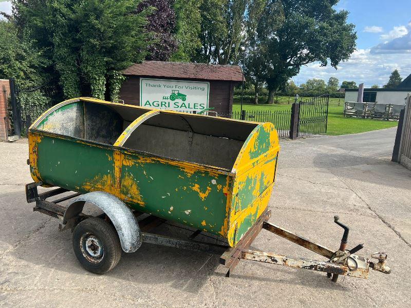 TOWABLE SINGLE AXLE BIN C/W SLIDDING LIDS 