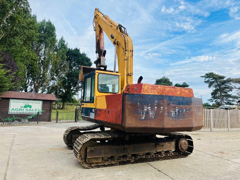 KOMATSU PC210-3 TRACKED EXCAVATOR C/W BUCKET 