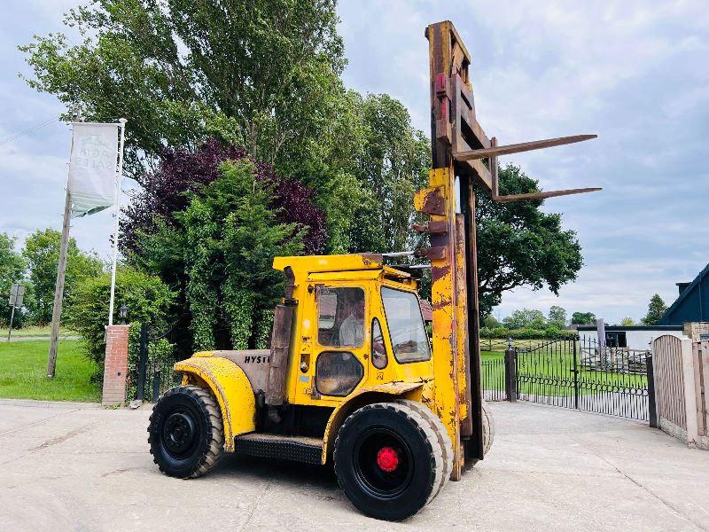 HYSTER H165E DIESEL FORKLIFT C/W 2 STAGE MAST