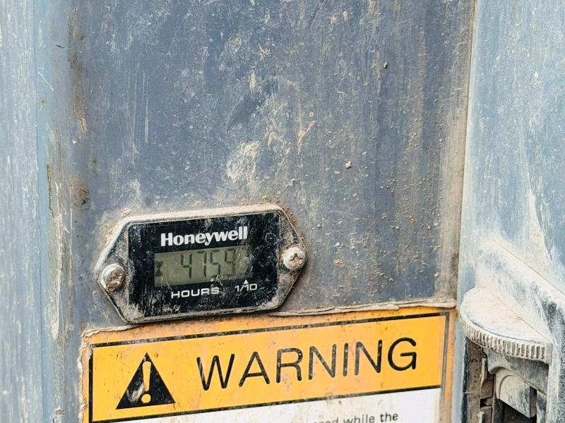 TAKEUCHI TB250 TRACKED EXCAVATOR*C/W 3 BUCKETS*YEAR 2015*VIDEO*