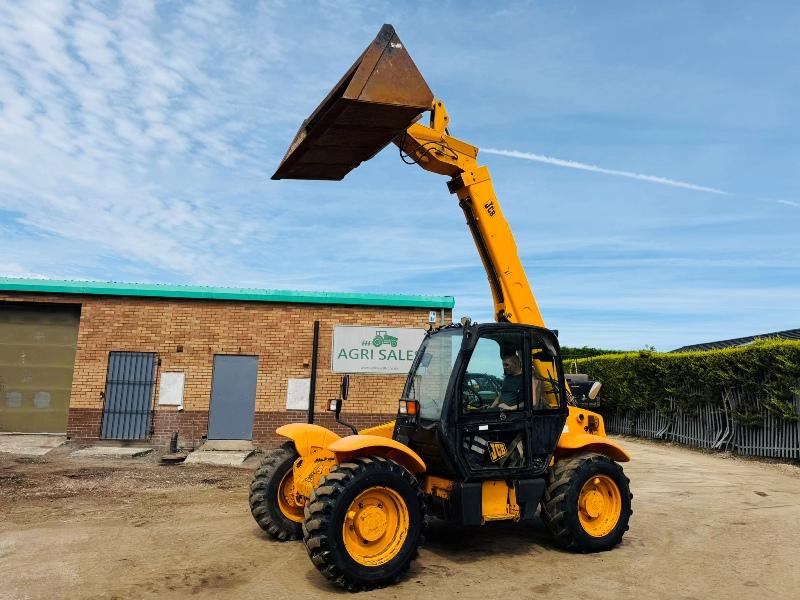 JCB 530-70 TELEHANDLER*C/W BUCKET*AG SPEC*VIDEO*