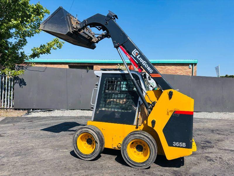 LIUGONG 365B SKIDSTEER *C/W BUCKET* 1 OWNER FROM NEW*YEAR 2016*VIDEO*
