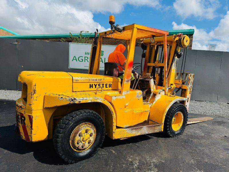 HYSTER CONTAINER SPEC FORKLIFT*C/W FORK POSITIONER AND SIDESHIFT*VIDEO*