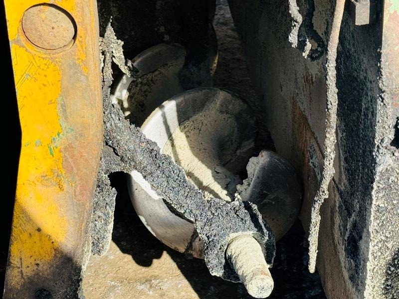 B.G.P 200-SE TARMAC PAVER*VIDEO*