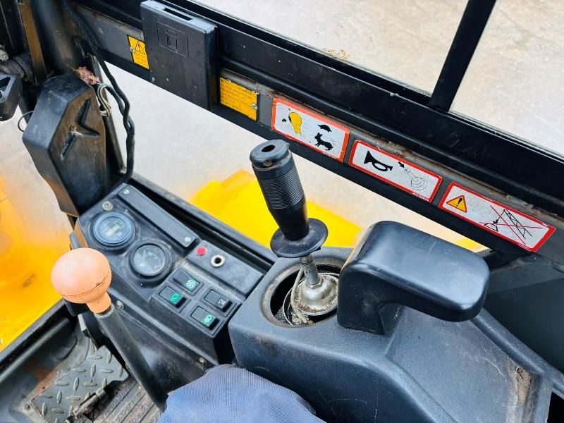 JCB 804 PLUS TRACKED EXCAVATOR *3619 HOURS* C/W RUBBER TRACKS *VIDEO*