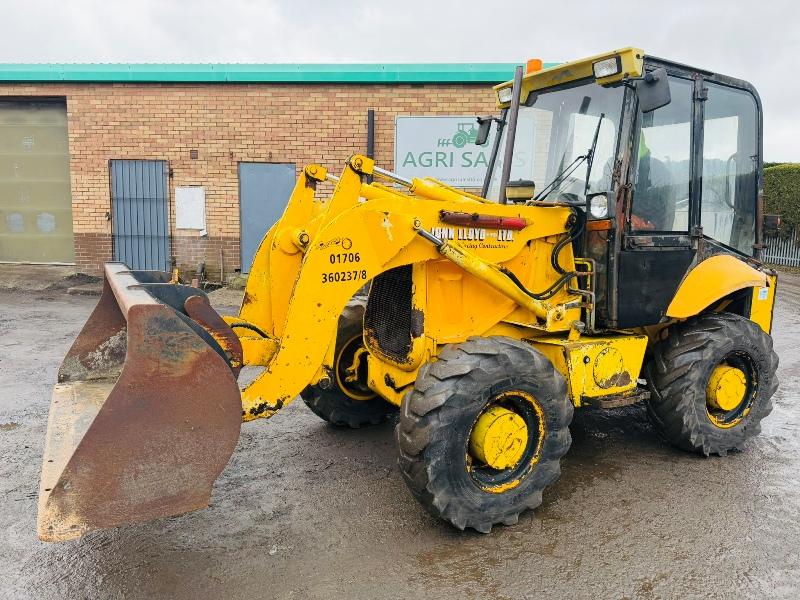 JCB 2CX AIRMASTER*C/W HYDRAULIC FRONT QUICK HITCH*VIDEO*