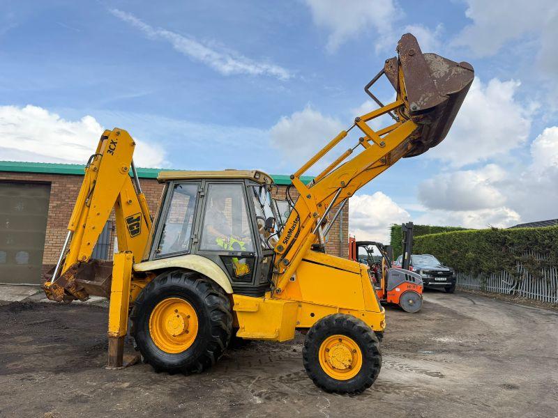 JCB 3CX PROJECT 8*C/W MANUAL GEARBOX*VIDEO*