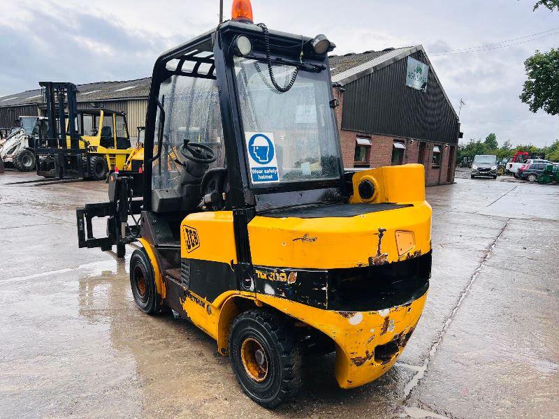 JCB TLT35D TELETRUCK C/W PALLET TINES *NON-RUNNER*VIDEO*