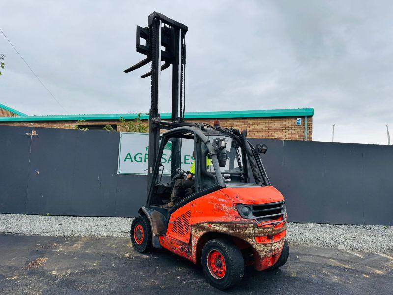 LINDE H40D 2 STAGE MASTED FORKLIFT*YEAR 2008*C/W ROTATING TINES*VIDEO*