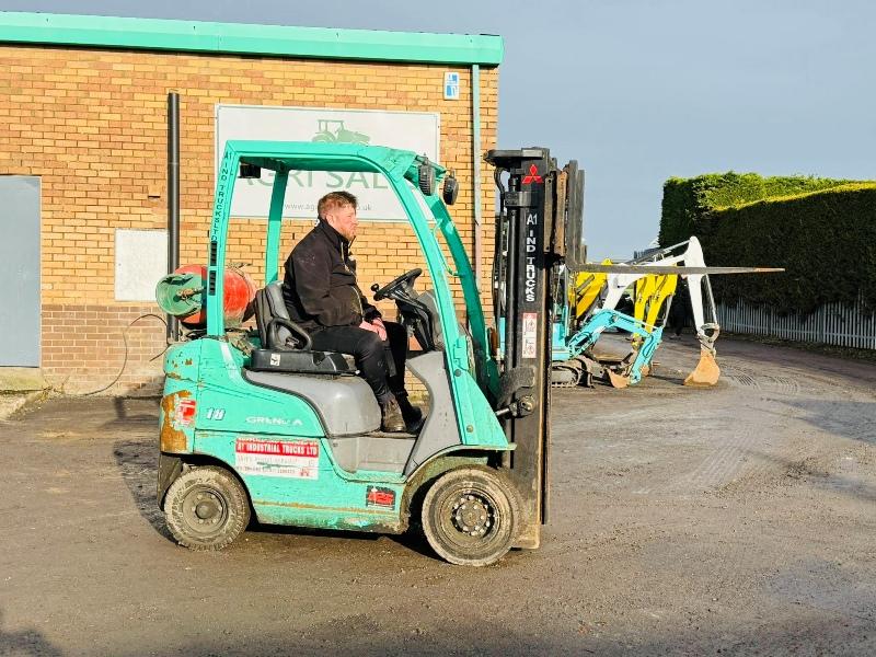 MITSUBISHI FG18N FORKLIFT*C/W SIDESHIFT AND PALLET TINES*VIDEO*