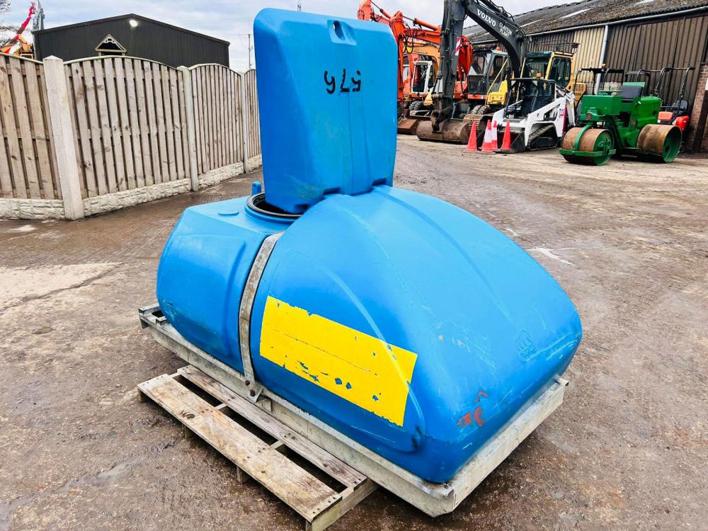 WASTER TRAILER TANK BOWSER TO SUIT TRAILER 