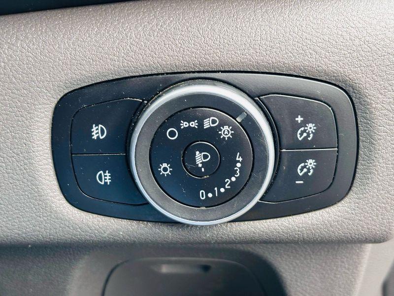 FORD TRANSIT LIMITED CUSTOM 6 SEATER *YEAR 2022* +VAT*VIDEO*