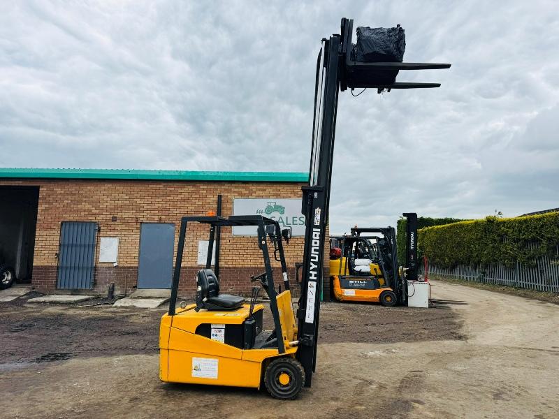 HYUNDAI HBF 15T ELECTRIC FORKLIFT*C/W CHARGER*VIDEO*