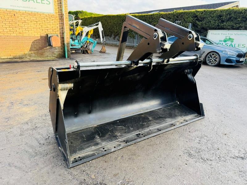 *NEW*UNUSED*JCB 3CX 4 IN 1 BUCKET*C/W PALLET TINES*VIDEO*