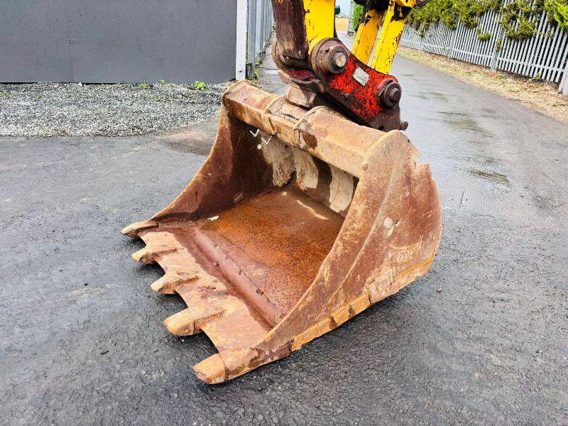 KOMATSU PW130ES 4WD WHEELED EXCAVATOR *C/W BUCKET *VIDEO*