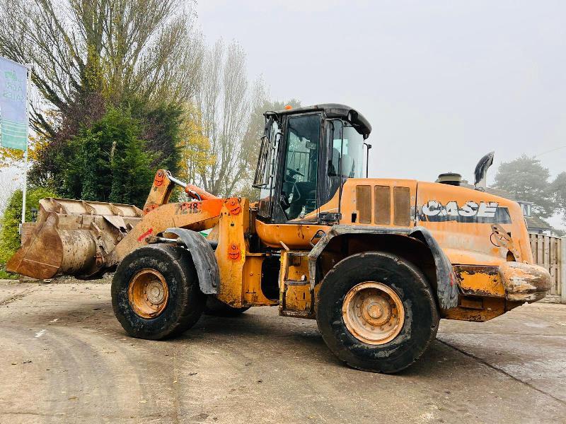 CASE  721E 4WD LOADING SHOVEL * YEAR 2010  * C/W BUCKET 