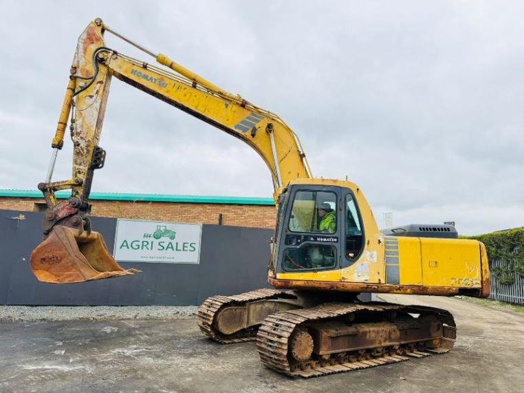 KOMATSU PC210 TRACKED EXCAVATOR*C/W BUCKET*VIDEO*