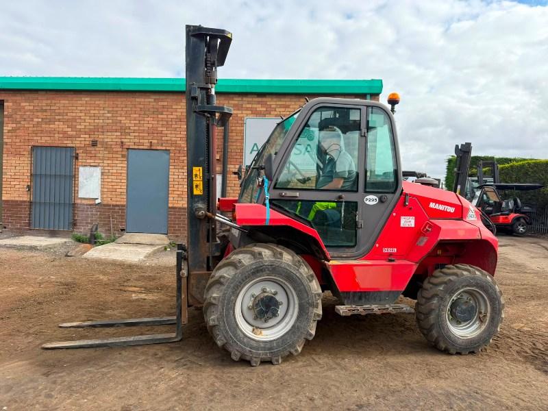 MANITOU M30-4 FORKLIFT*C/W PICK UP HITCH*YEAR 2017*7604 HOURS*VIDEO*