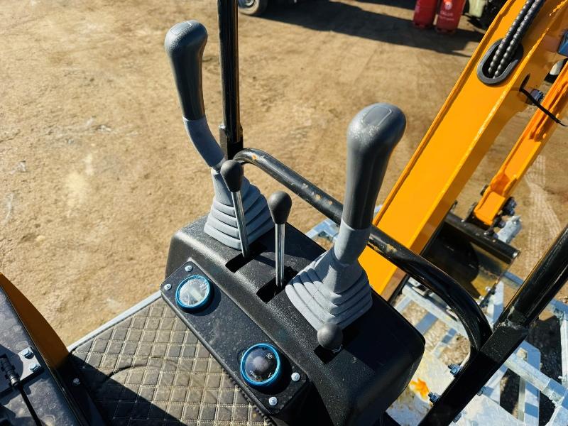 *NEW*JPC HT12 EXCAVATOR*CHOICE OF 2*C/W TWIN AXLE TRAILER*VIDEO*