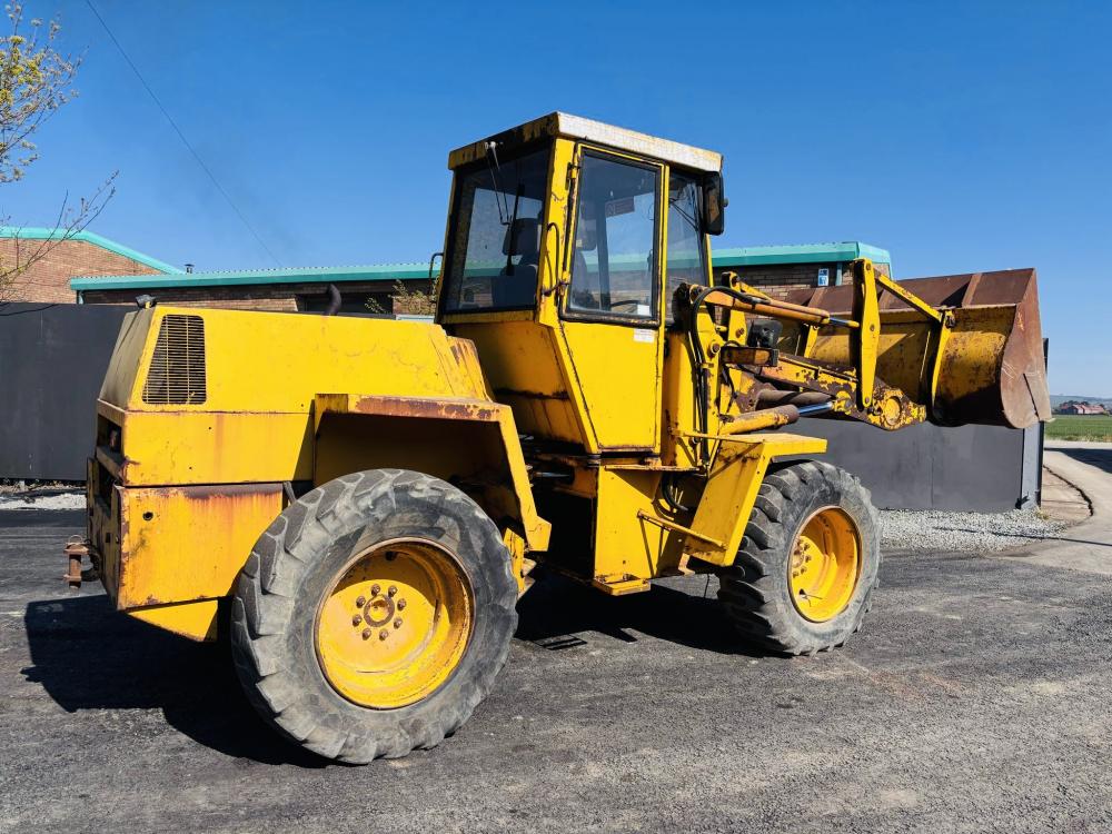 JCB 415 LOADING SHOVEL *C/W BUCKET*VIDEO*