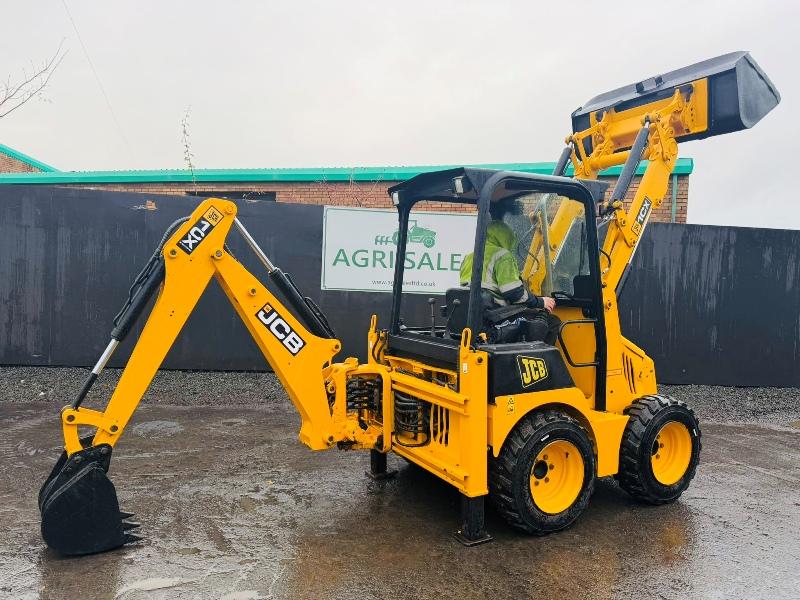 JCB 1CX BACKHOE DIGGER*C/W BUCKET*VIDEO*