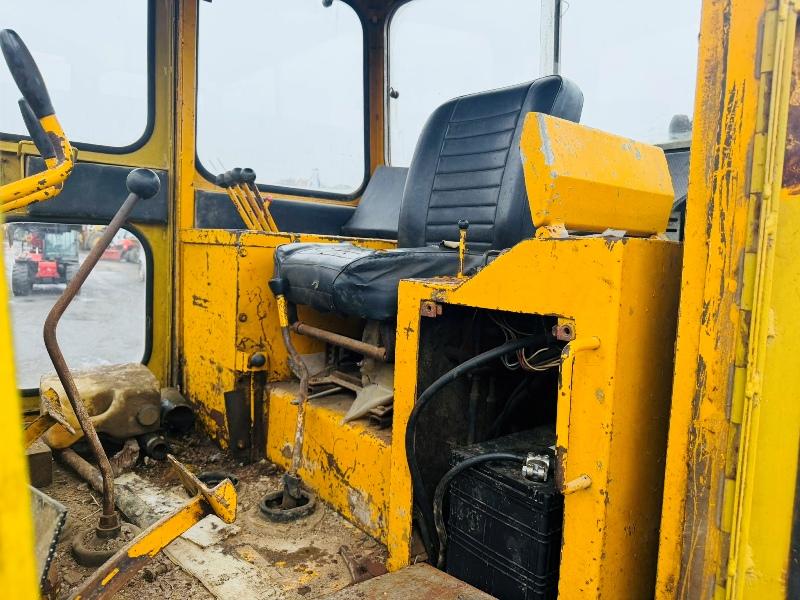 AVELING MARSHALL CRAWLER/TRACTOR*C/W REAR LINKAGE*VIDEO*