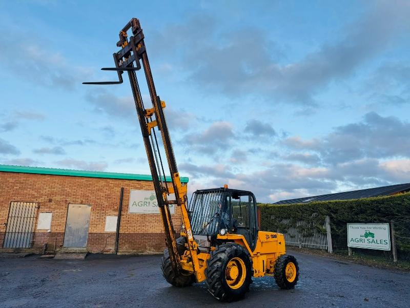 JCB 926 ROUGH TERRAIN 4WD FORKLIFT*C/W PALLET TINES*VIDEO*