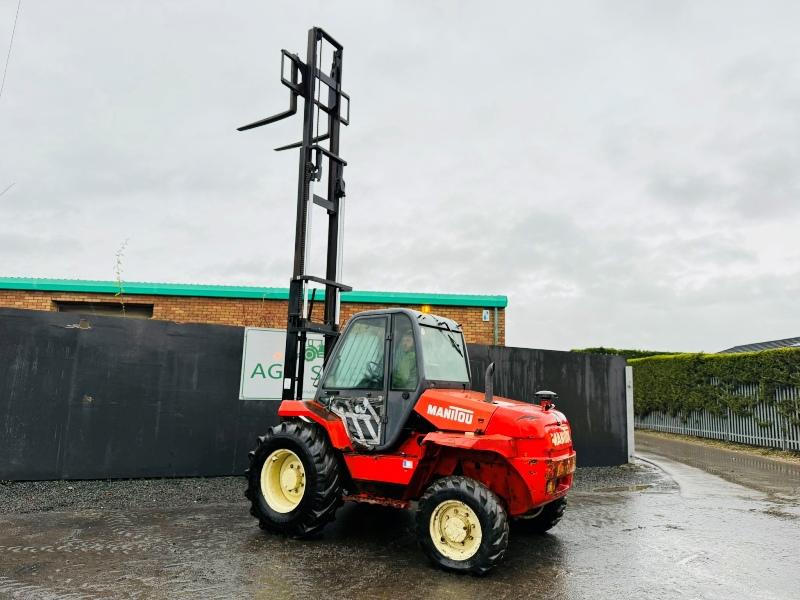 MANITOU M26-4 4X4 FORKLIFT*C/W PALLET TINES*VIDEO*
