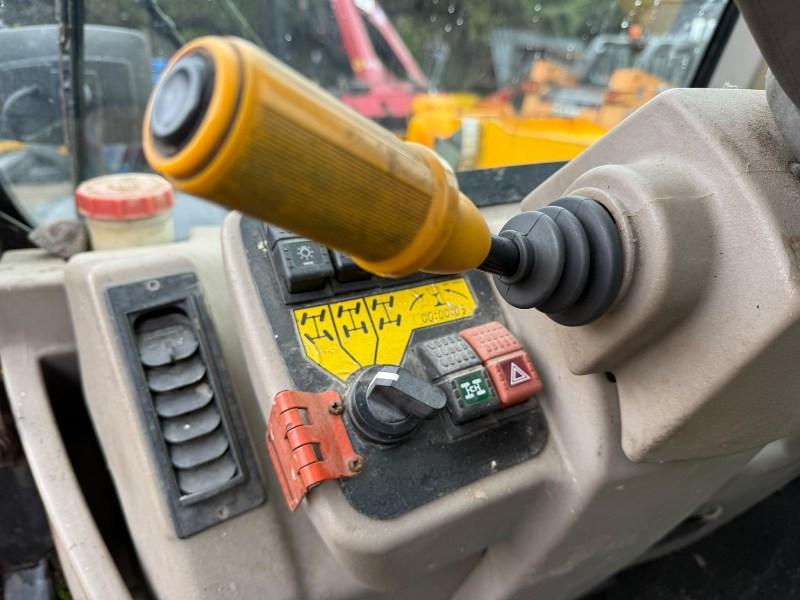 JCB 530-70 FARM SPECIAL TURBO*C/W PALLET TINES*VIDEO*