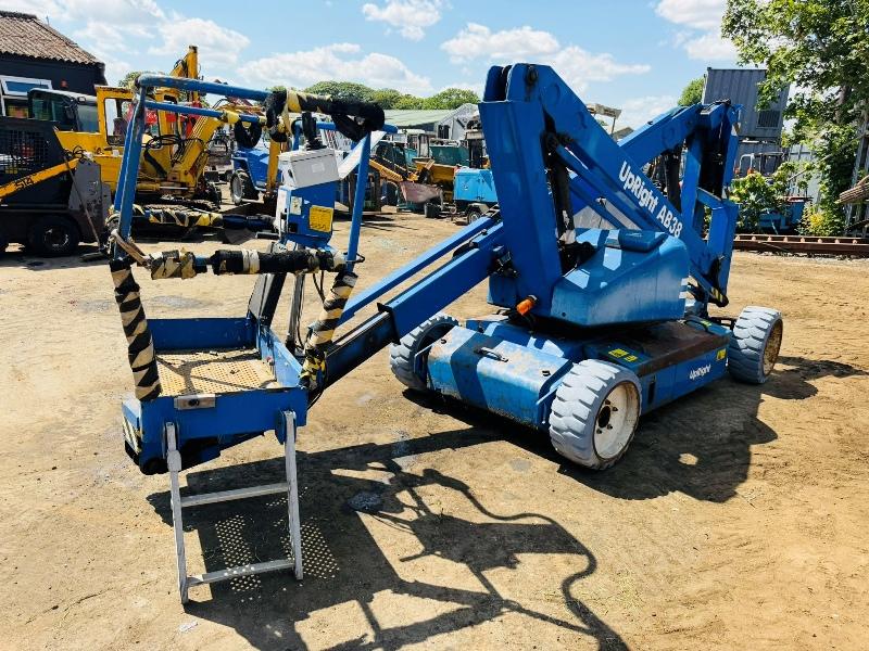 UPRIGHT AB38N ELECTRIC MANLIFT*NEEDS CHARGING*VIDEO*