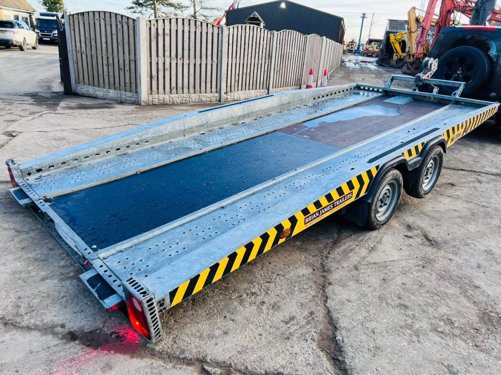 BRIAN JAMES T-02-T HIGH MAX TWIN AXLE TILTING CAR TRAILER * YEAR 2020 *