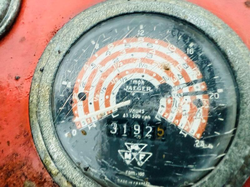 MASSEY FERGUSON 2WD 130 TRACTOR*TURNS OVER DOESNT START*VIDEO*