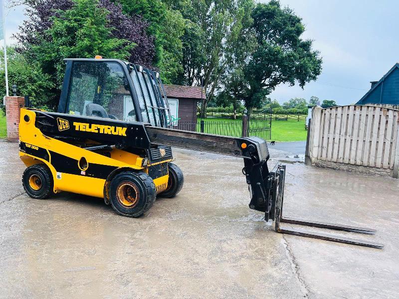 JCB TLT35D TELETRUCK C/W PALLET TINES *NON-RUNNER*VIDEO*