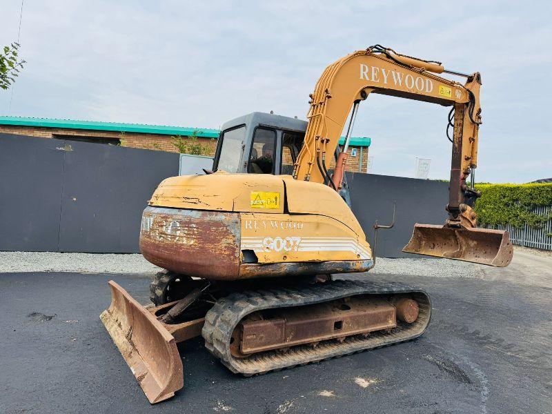 CASE 9007 RUBBER TRACKED EXCAVATOR*C/W MILLER QH*VIDEO*