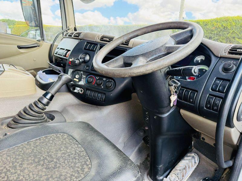 DAF 4X2 18 TONNE DROPSIDE LORRY*C/W HIAB XF 122/CL*VIDEO*