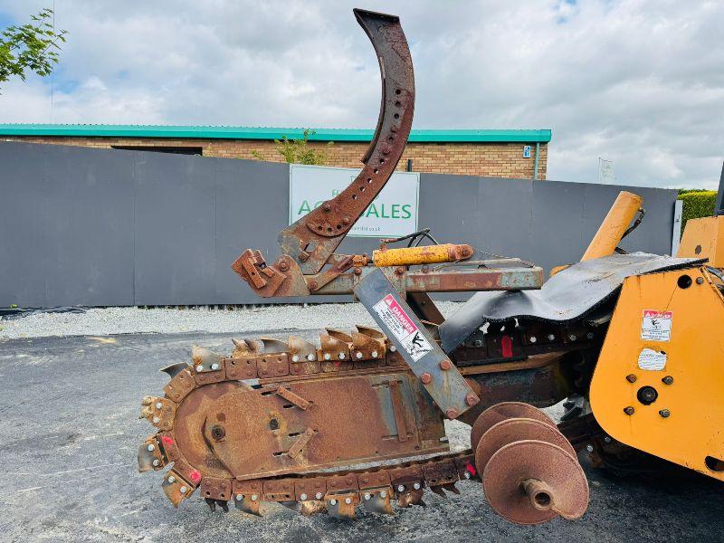 CASE ASTEC 960 QUAD TRACK TRENCHER* READING 1786 HOURS*C/W BLADE*VIDEO*