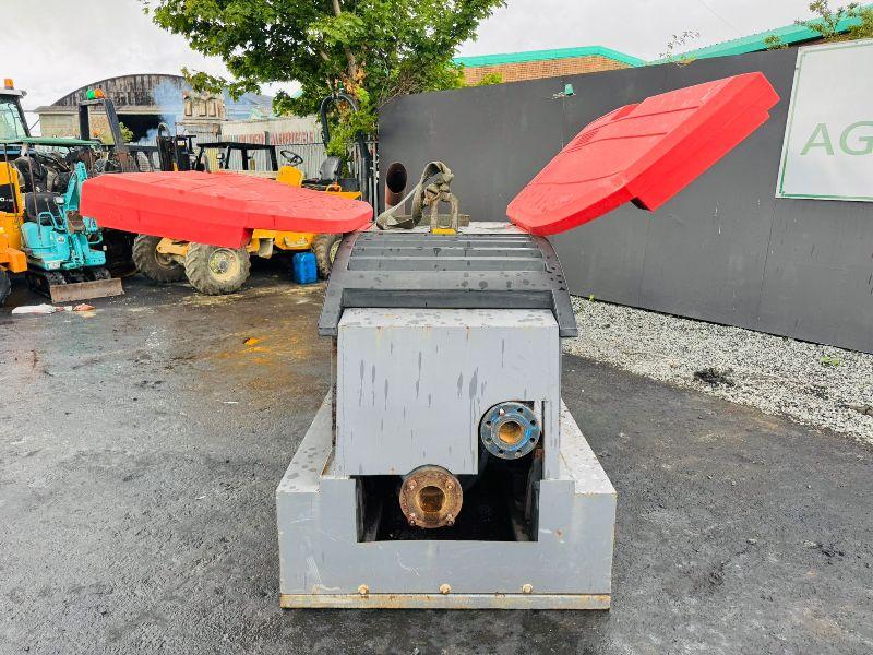 WATER PUMP* C/W ISUZU ENGINE*VIDEO*