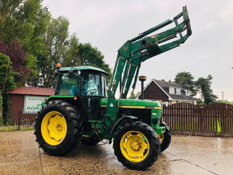 JOHN DEERE 3050 4WD TRACTOR C/W FRONT LOADER