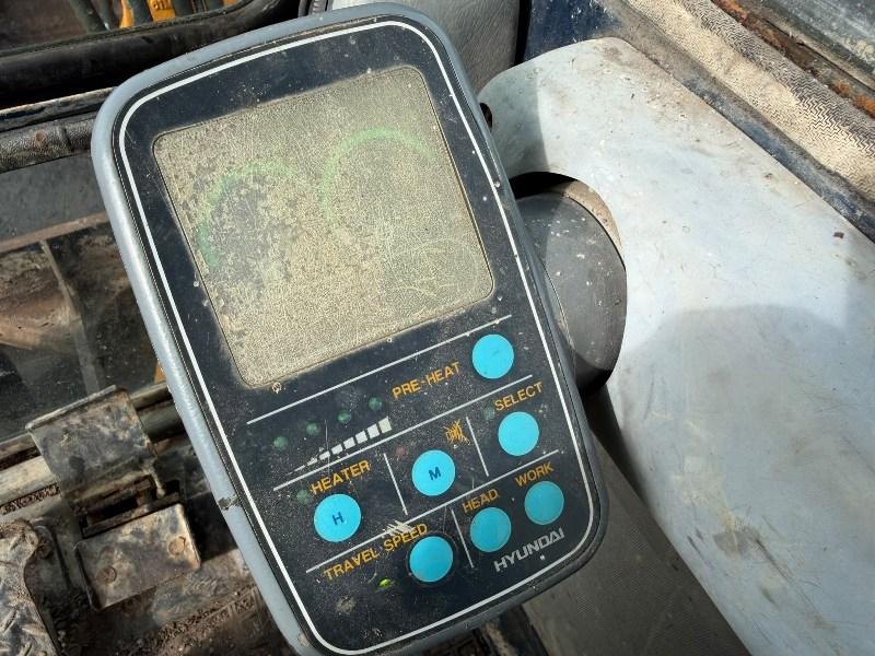 HYUNDAI ROBEX 55-3 EXCAVATOR*C/W BUCKET*VIDEO*