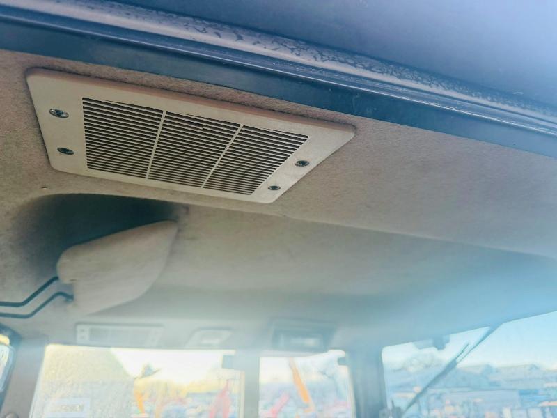 JOHN DEERE 6600 TRACTOR*C/W FRONT & REAR LINKAGE*VIDEO*