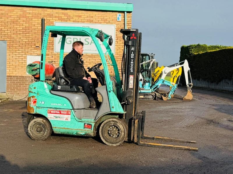MITSUBISHI FG18N FORKLIFT*C/W SIDESHIFT AND PALLET TINES*VIDEO*