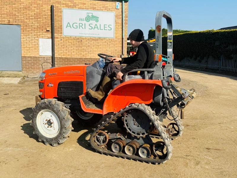 KUBOTA KB225 HALF TRACK COMPACT TRACTOR*1044 HOURS*VIDEO*