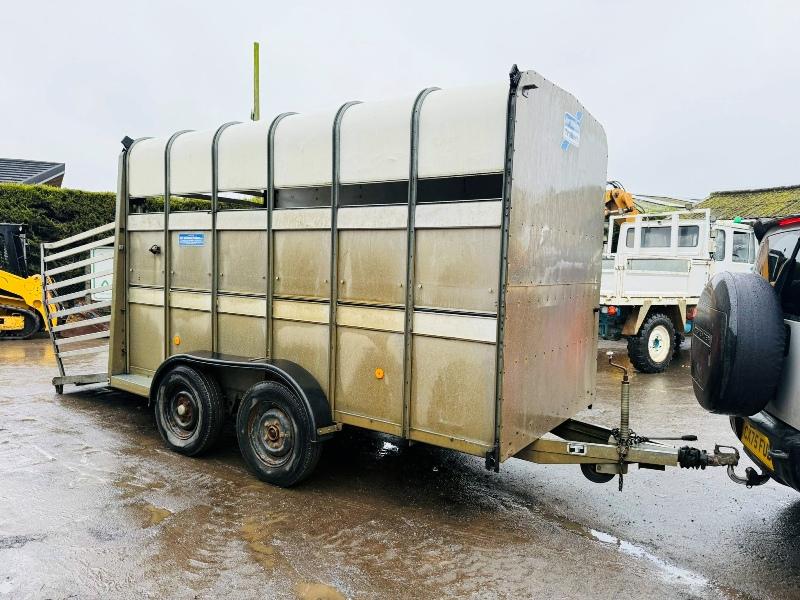 IFOR WILLIAMS CATTLEBOX TRAILER*C/W PARTITION*VIDEO*