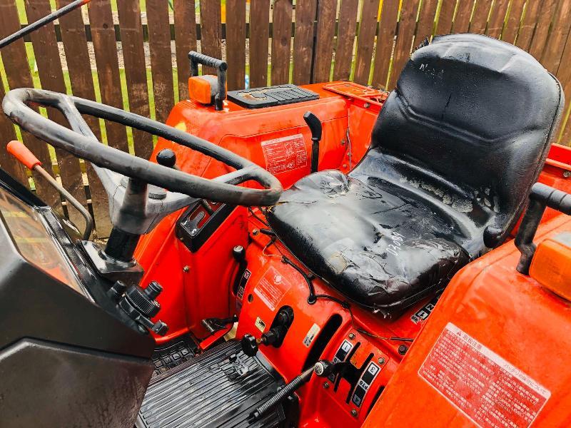 YANMAR F20 4WD COMPACT TRACTOR C/W FRONT LOADER & BUCKET