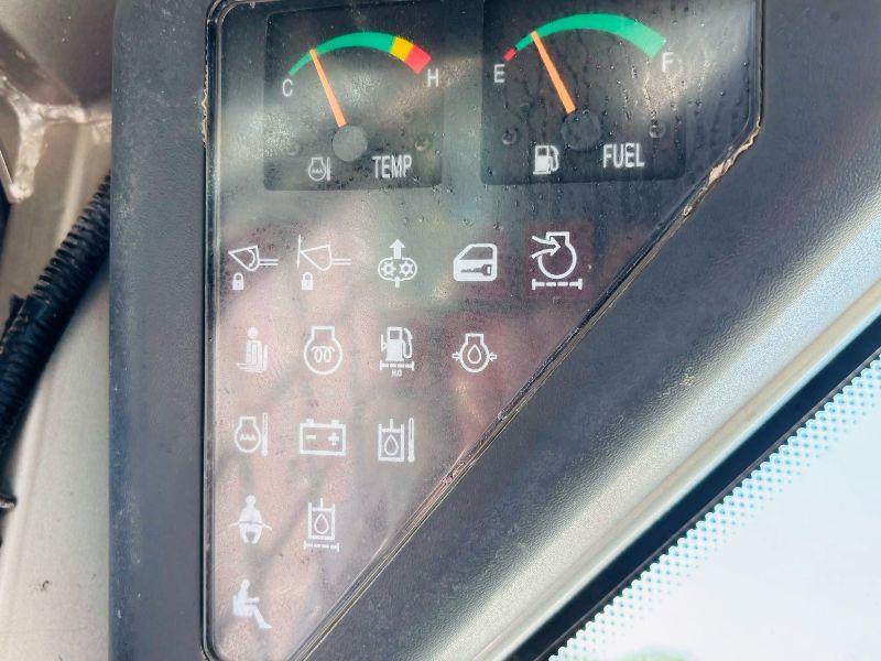 LIUGONG 365B SKIDSTEER *C/W BUCKET* 1 OWNER FROM NEW*YEAR 2016*VIDEO*