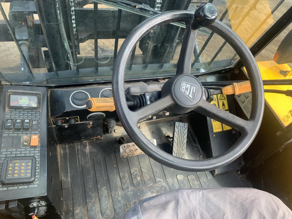 JCB 930 ROUGH TERRAIN FORKLIFT*C.W PALLET TINES*YEAR 2016*VIDEO*