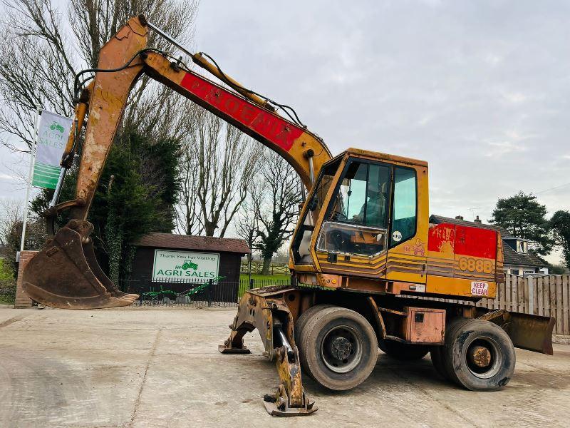 CASE 688B WHEELED EXCAVATOR C/W BUCKET * VIDEO *